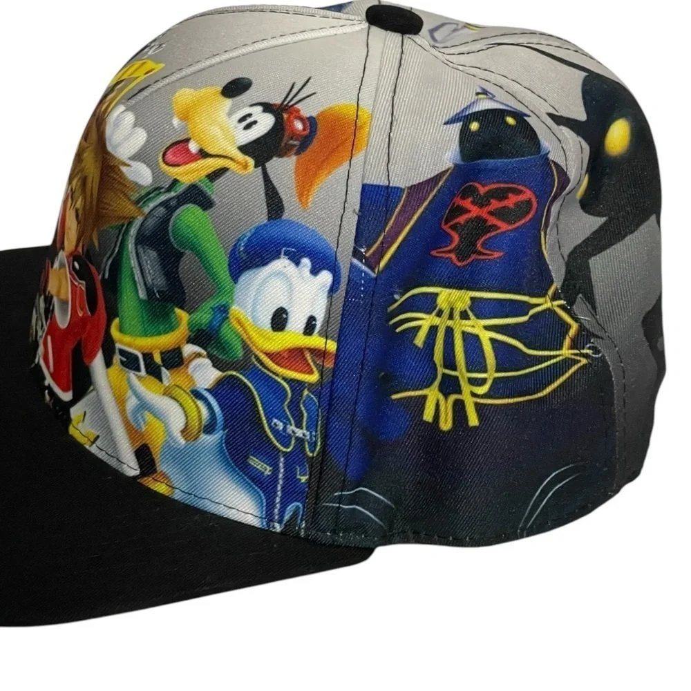 KINGDOM HEARTS SNAPBACK HAT DISNEY WRAP-AROUND MICKEY GOOFY SORA DONALD